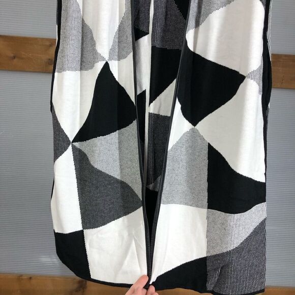 Lafayette 148‎ Black White Geometric Pockets Long Sleeveless Knit Cardigan Sz M - Picture 4 of 11